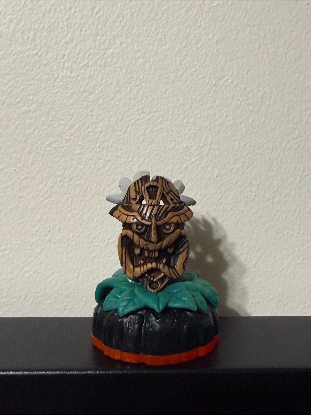 Skylanders Trap Team Tiki Speaky Magic Item Figure 2014 Activision